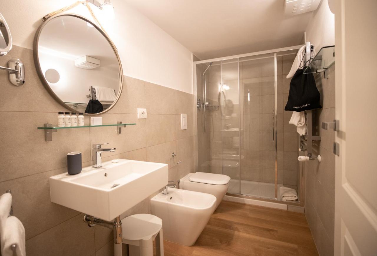 Grand Hotel Duchi D'Aosta Apartments Τεργέστη Εξωτερικό φωτογραφία